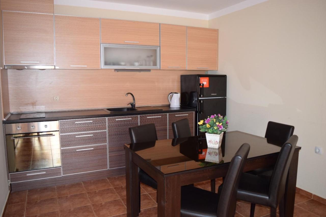 Sea Club Sarafovo Apartments Burgas Extérieur photo